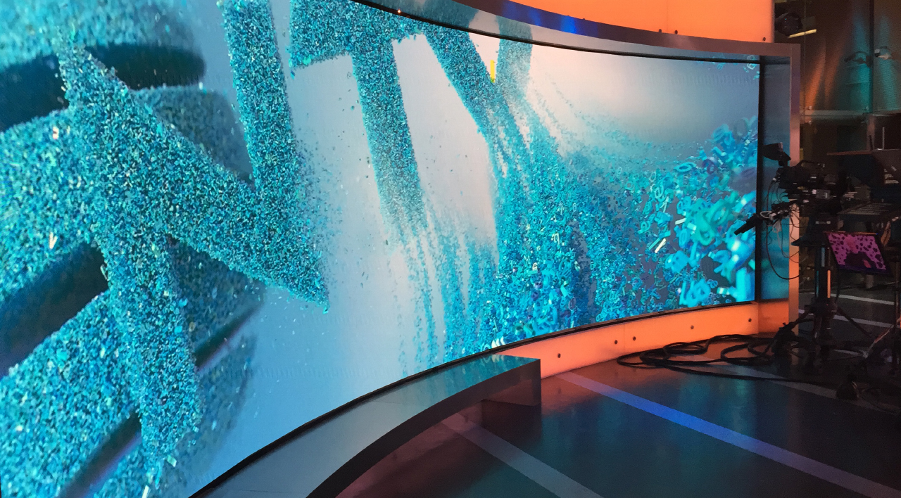 Écran LED haute définition Laurea Ultra installé dans un studio de télévision avec rendu pixel parfait