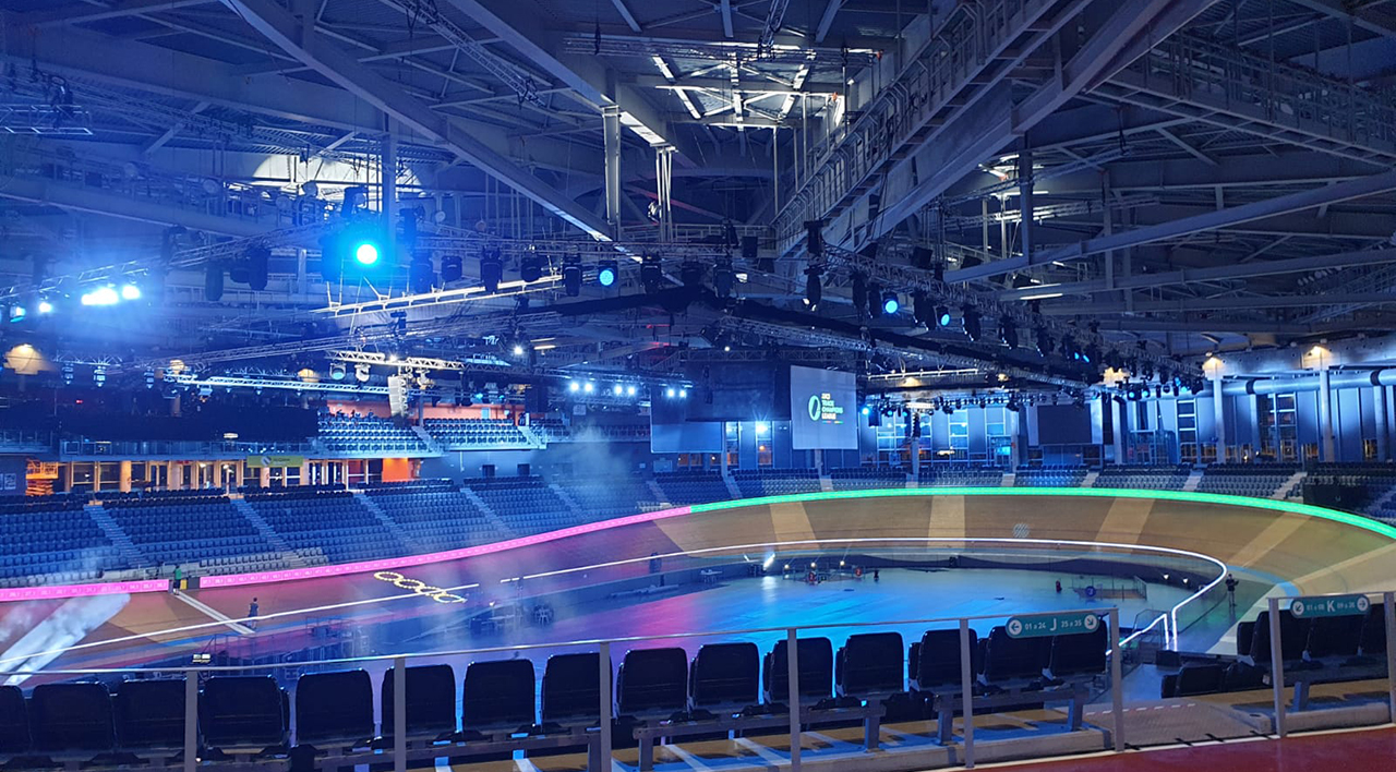 Installation écran LED Arena Laurea – Vélodrome de Saint-Quentin-en-Yvelines France