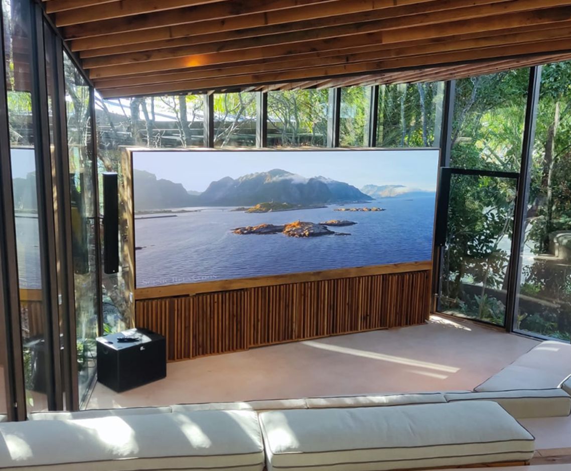 Installation écran LED haute définition Laurea – Hôtel Maçakızı Muğla Turquie