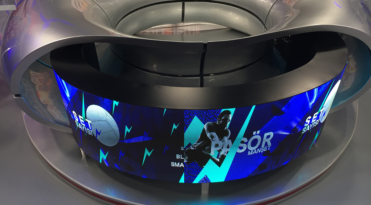 Écran LED événementiel sportif retransmission score et publicité périmètrique