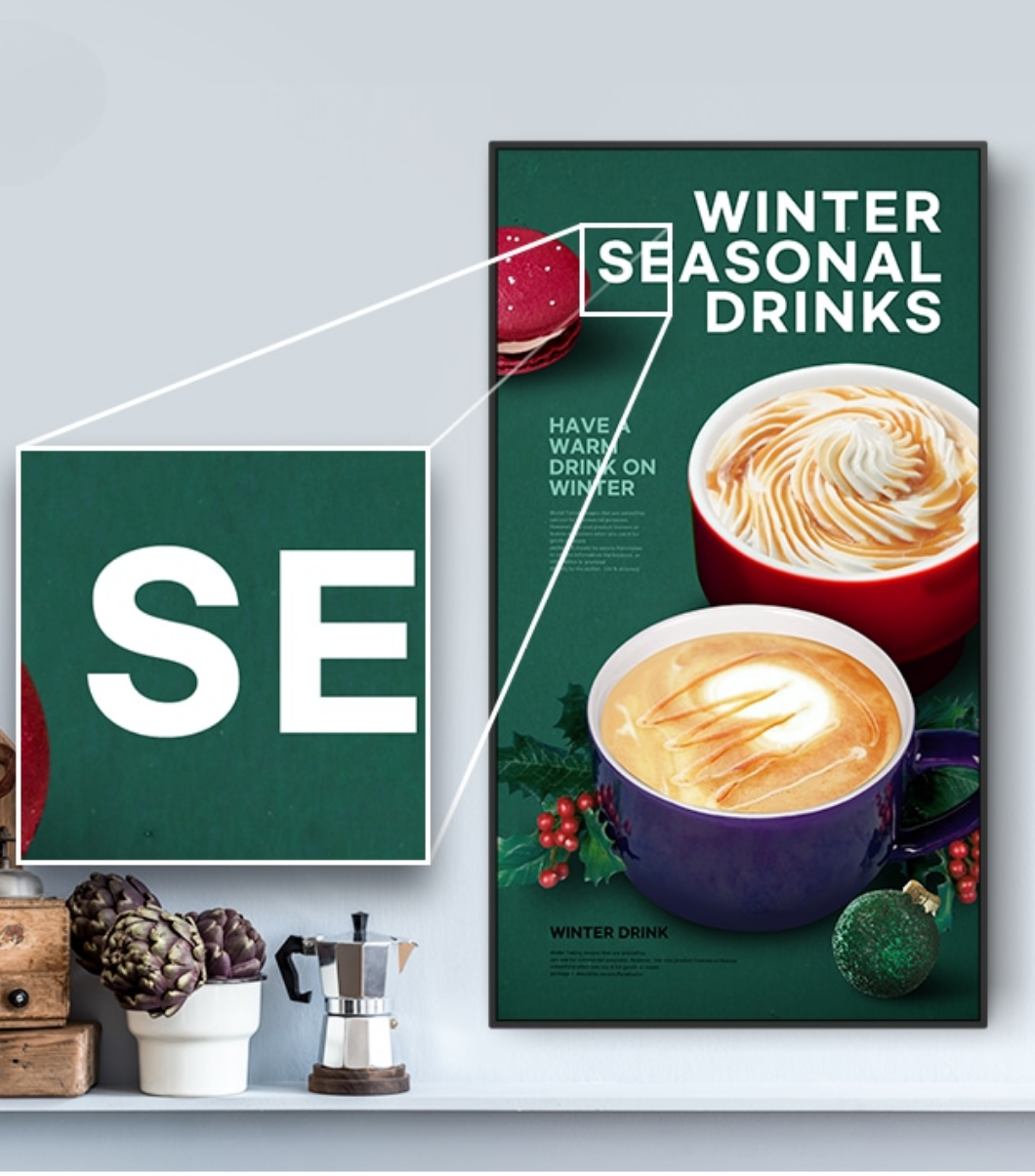 Écran LCD affichage dynamique Laurea installé dans un espace professionnel – qualité 4K, antireflet, pilotage CMS